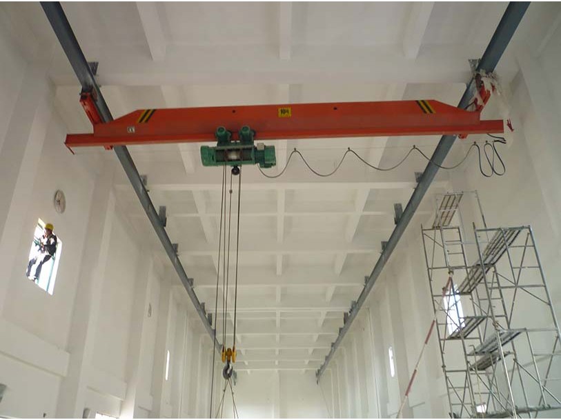懸掛起重機(jī)3